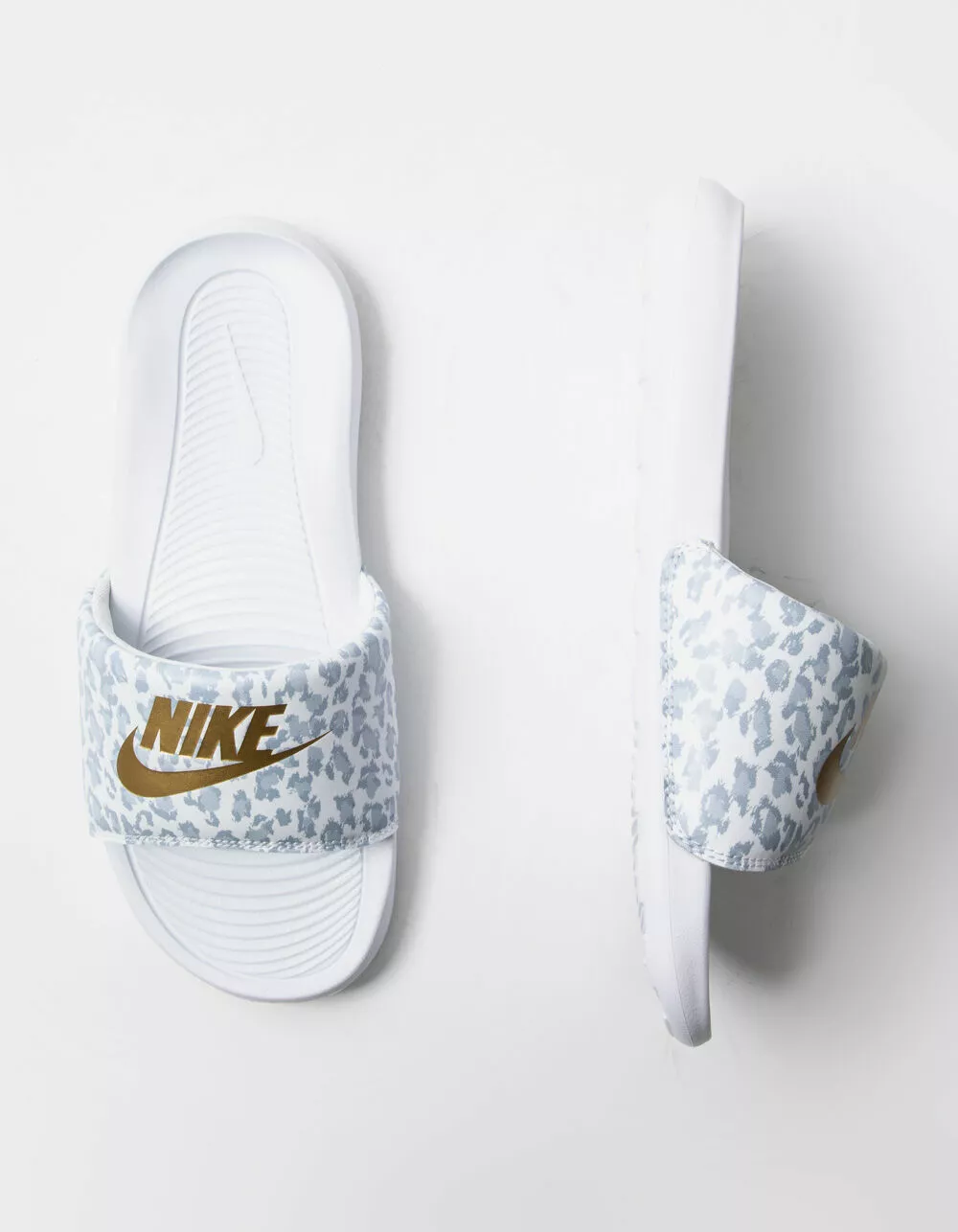 NIKE Victori One Womens Slides - Image 5