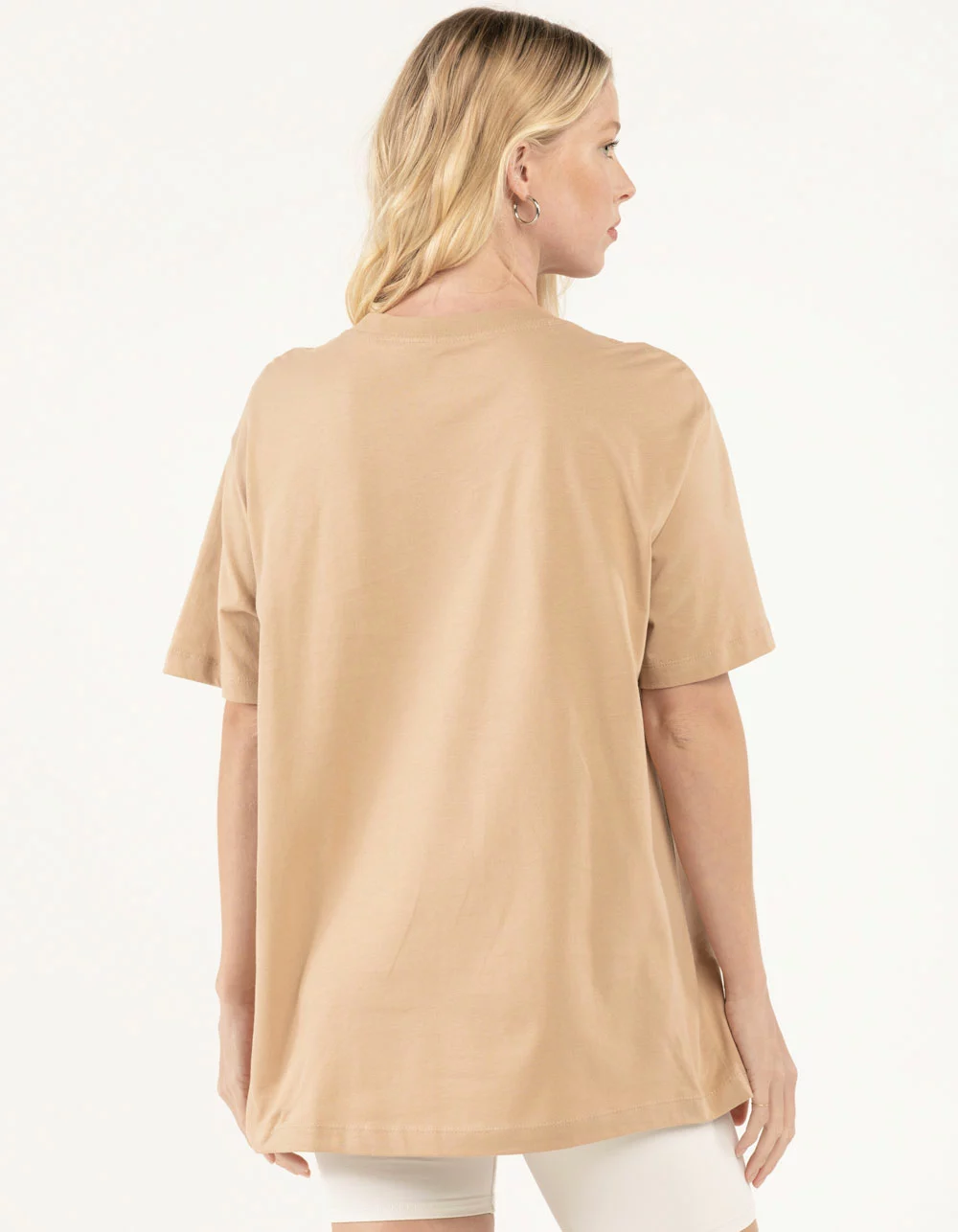 NIKE Sportswear Essential Womens Oversized Tee - Image 3