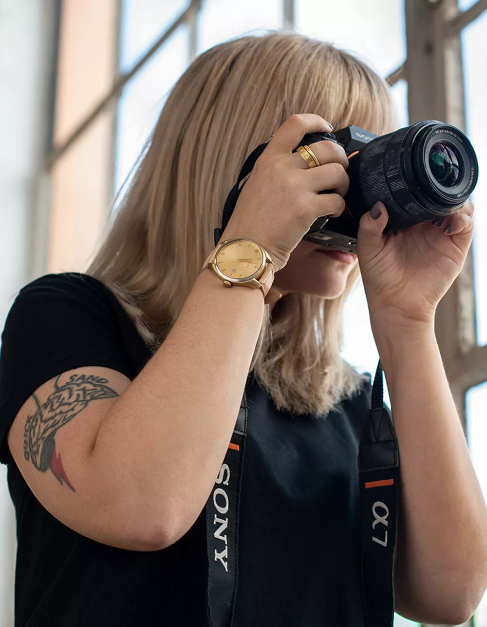 NIXON Thalia Light Gold & Tan Watch - Image 4