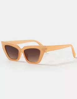 BLUE CROWN Sharp Angular Cateye Sunglasses