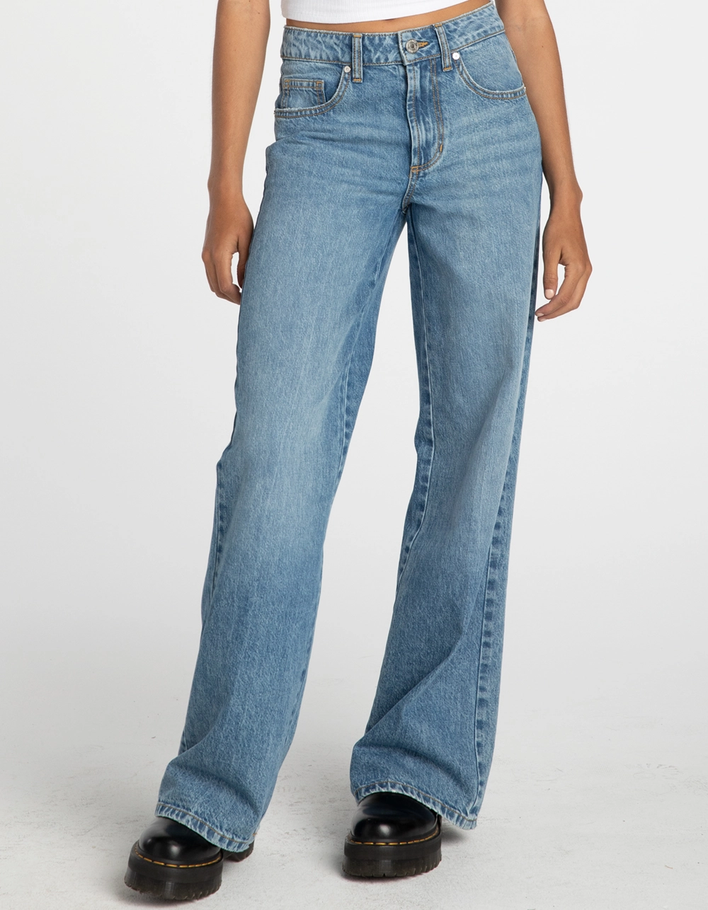RSQ Womens High Rise Wide Leg Jeans - Image 2
