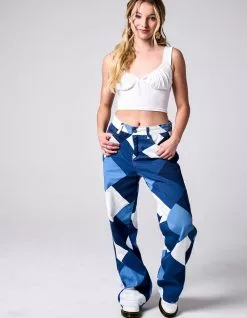 TRUEWRLD High Waisted Colorblock Womens Jeans