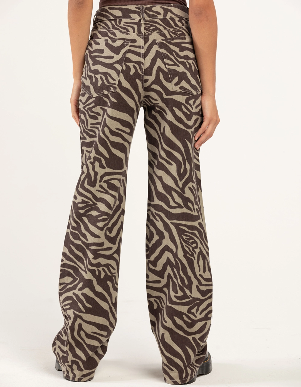 RSQ Womens High Rise Zebra Print Pants - Image 4
