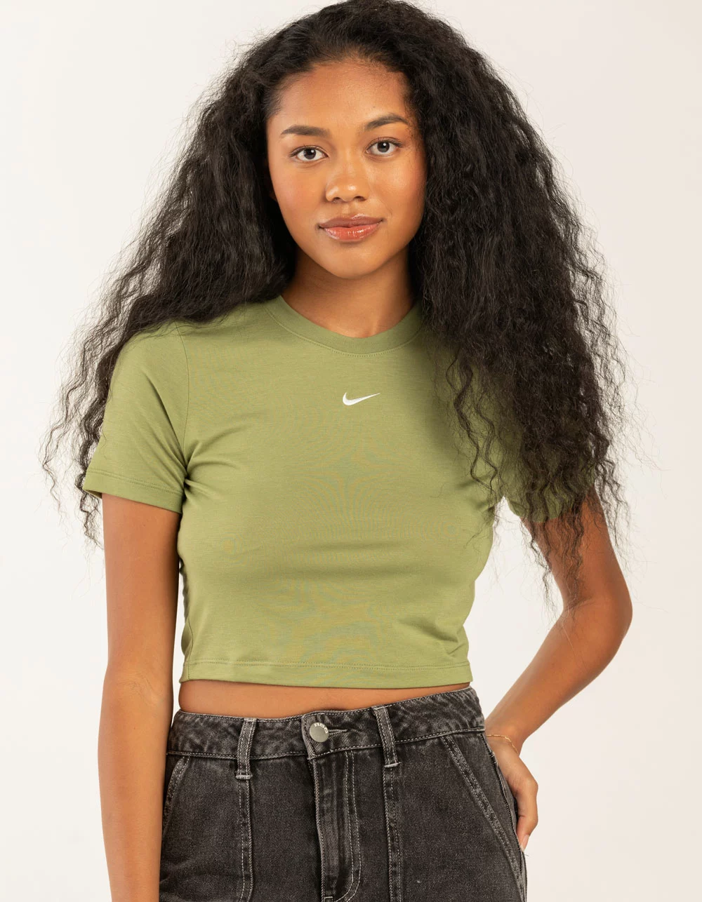 NIKE Sportswear Essential Womens Crop Tee