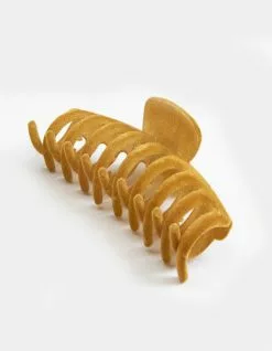 FULL TILT Velvety Oversized Claw Hair Clip
