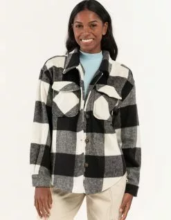 LOVE TREE Buffalo Plaid Womens Shacket