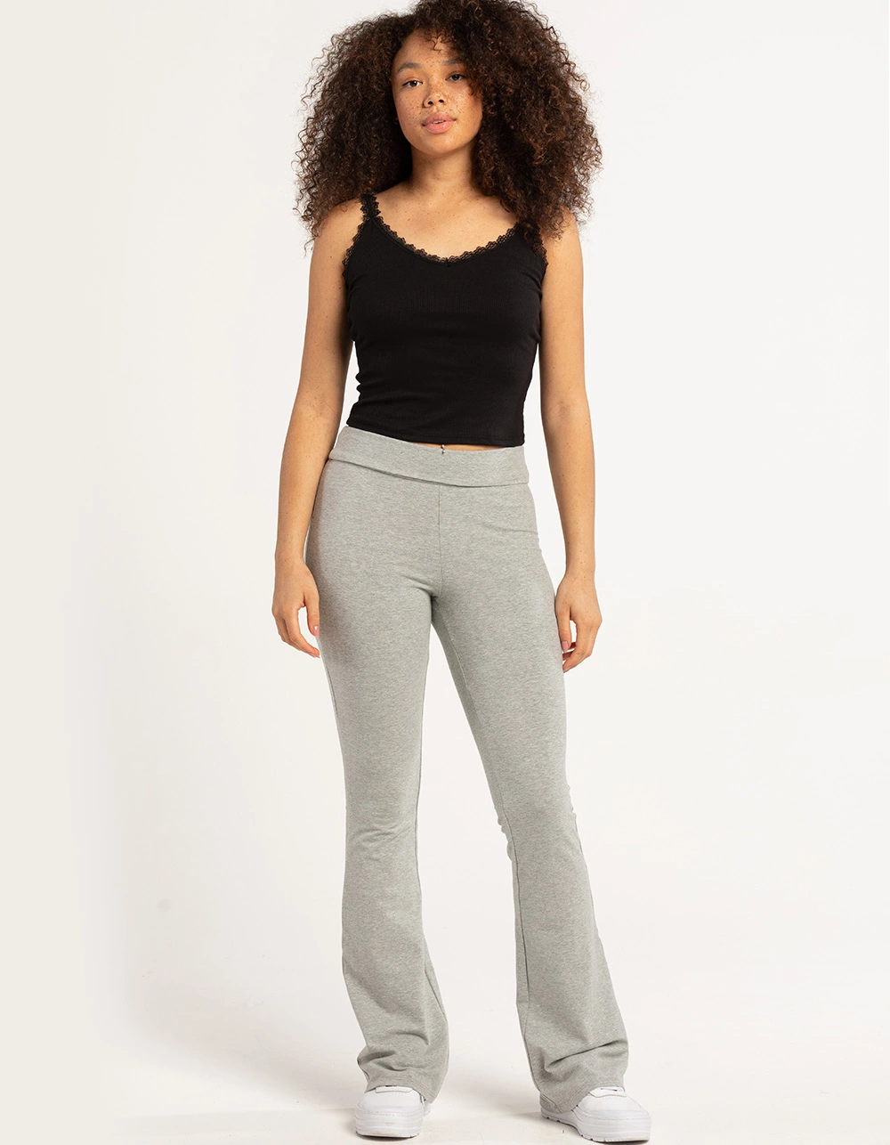 TILLYS Essential Womens Flare Leggings