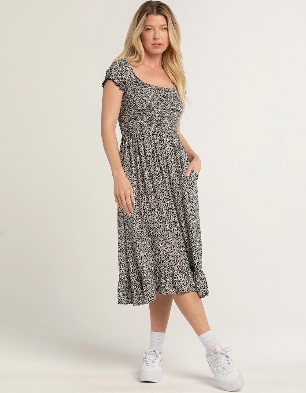 RSQ Womens Smock Tier Midi Dress - Image 2