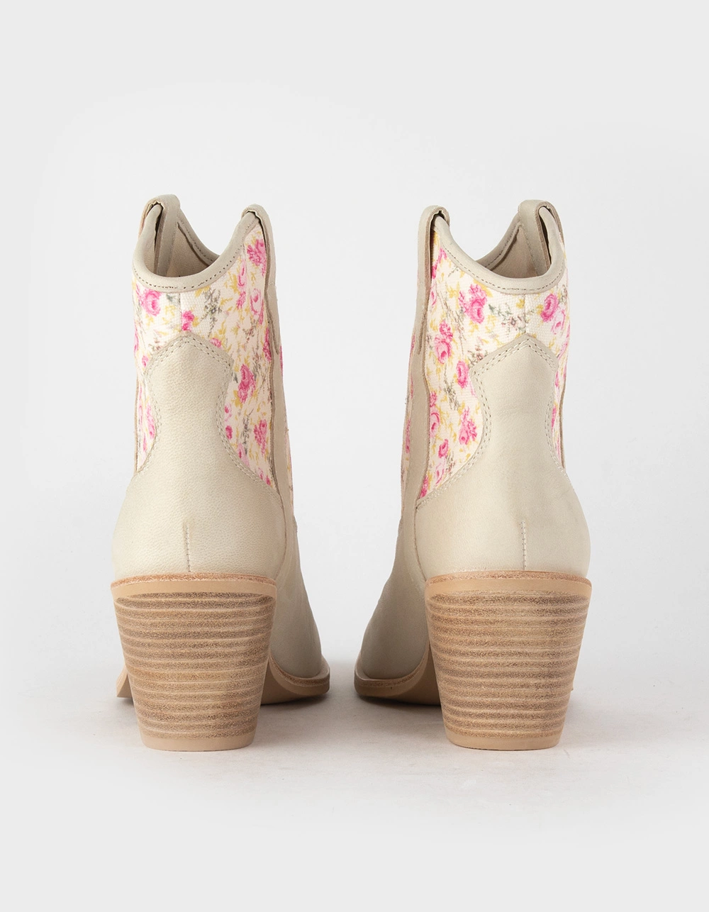 DOLCE VITA Nashe Womens Western Booties - Image 4