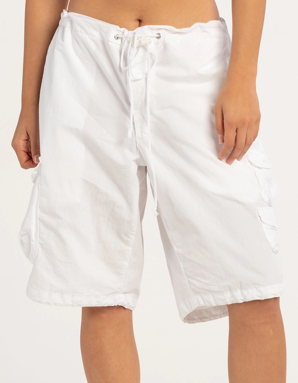 Iets Frans... IETS FRANS Multi Pocket Womens Tech Shorts - Image 2