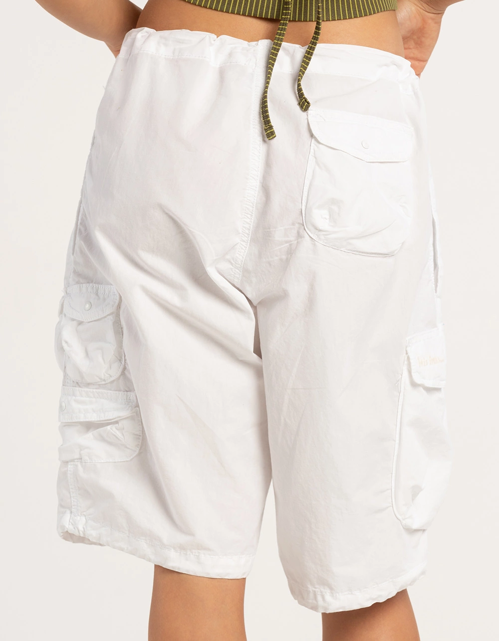 Iets Frans... IETS FRANS Multi Pocket Womens Tech Shorts - Image 4