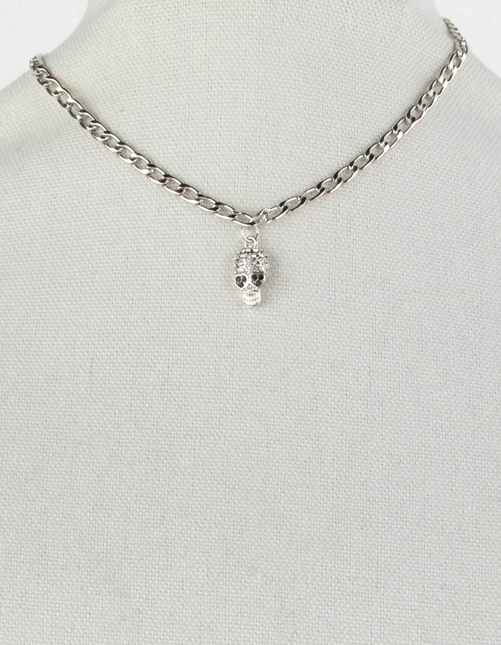 RSQ Cuban Link Skull Necklace - Image 3