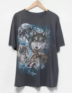 RESTORED By TILLYS Womens Wolves Vintage Tee